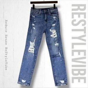 RISEN Women’s Size 26/3 Denim Jeans High Rise Straight Stretch Style Distressed